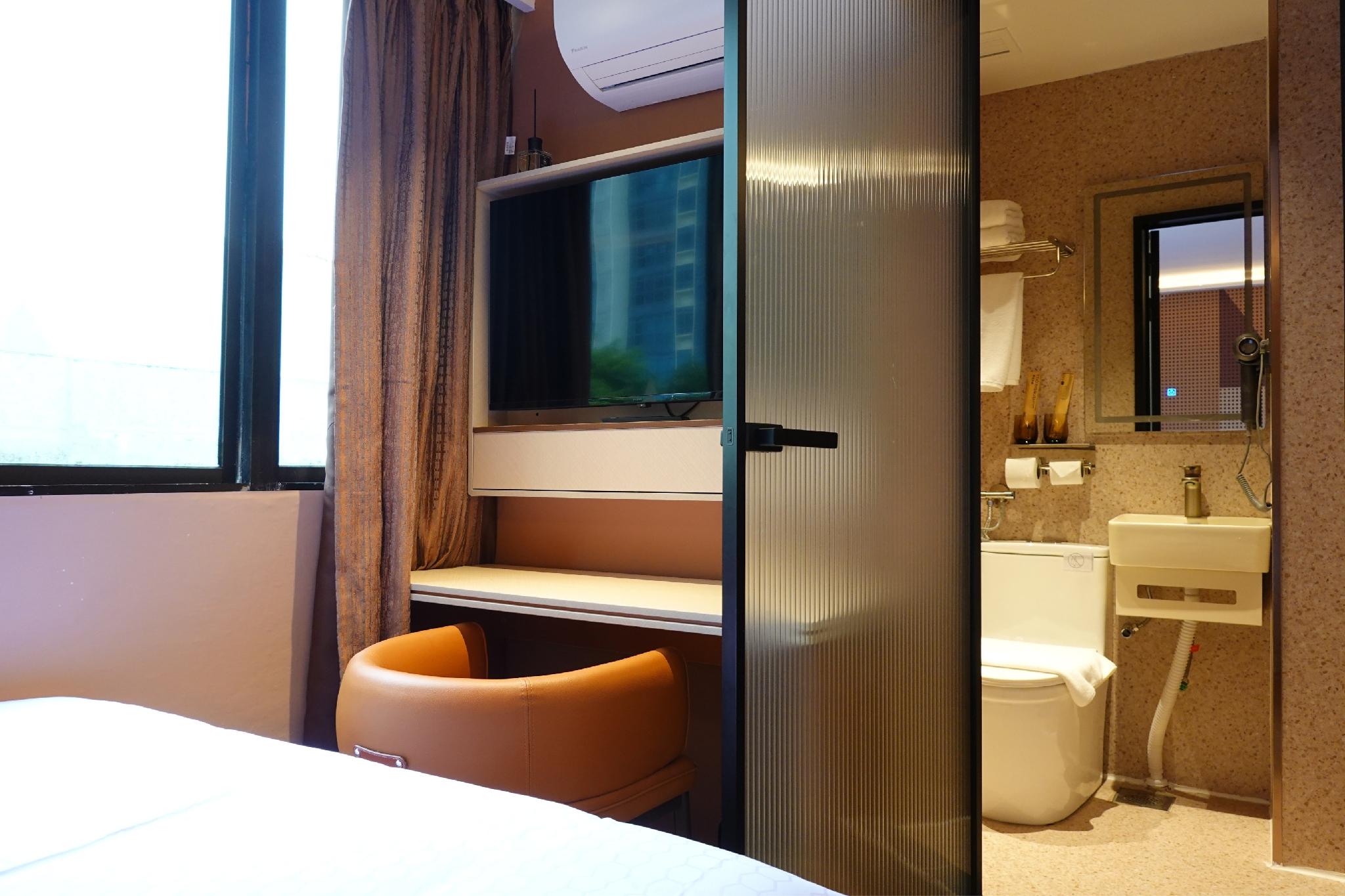 A Hotel Farrer Park – Newly Renovated: Your Guide to a Fresh 3-Star Stay in Singapore