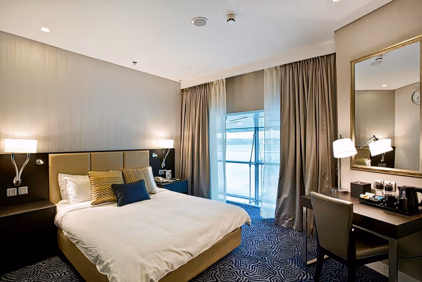 Ambassador Transit Hotel - Terminal 2 hotel photo 1