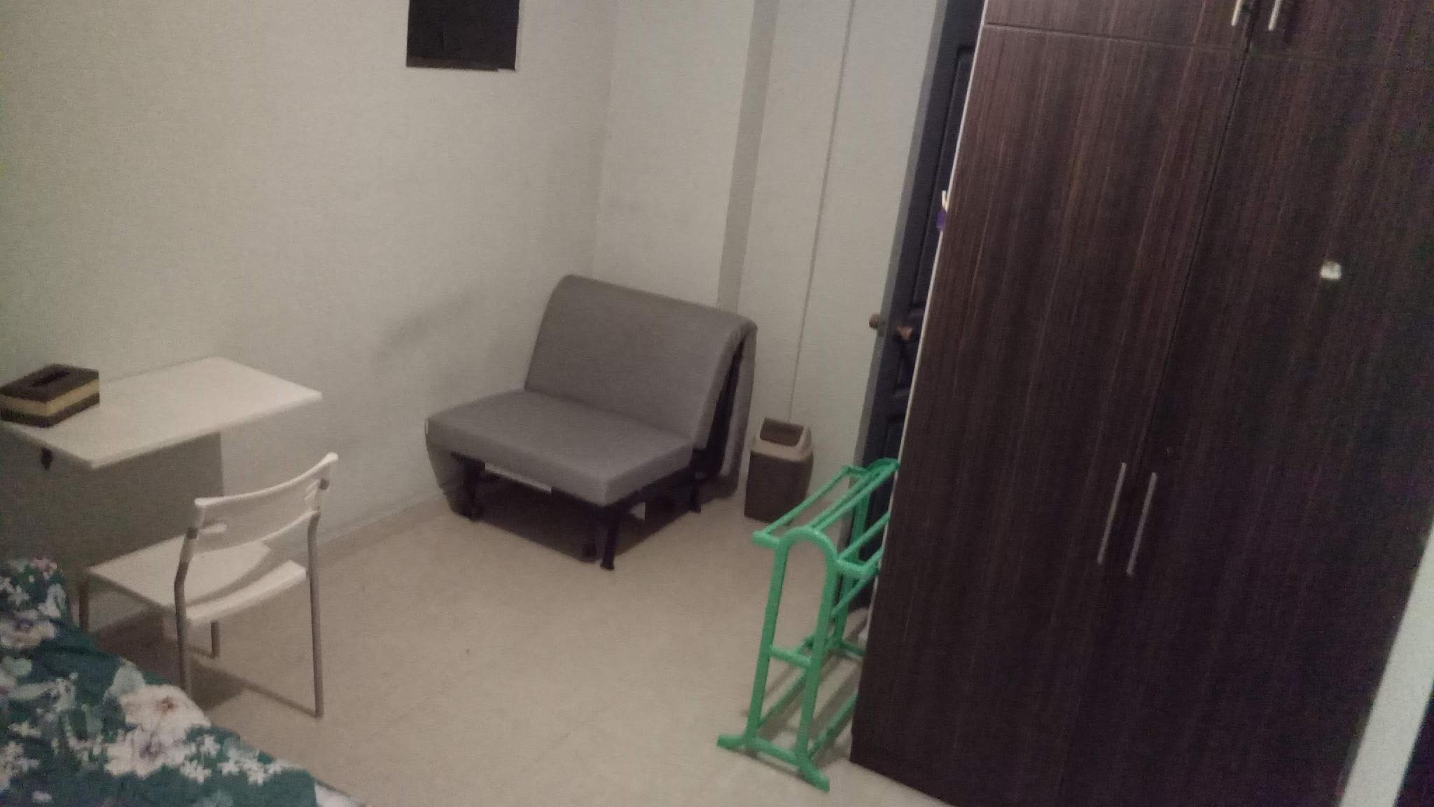 Comfy Stay (Common Room and Kitchen Bathroom Only) hotel photo 4