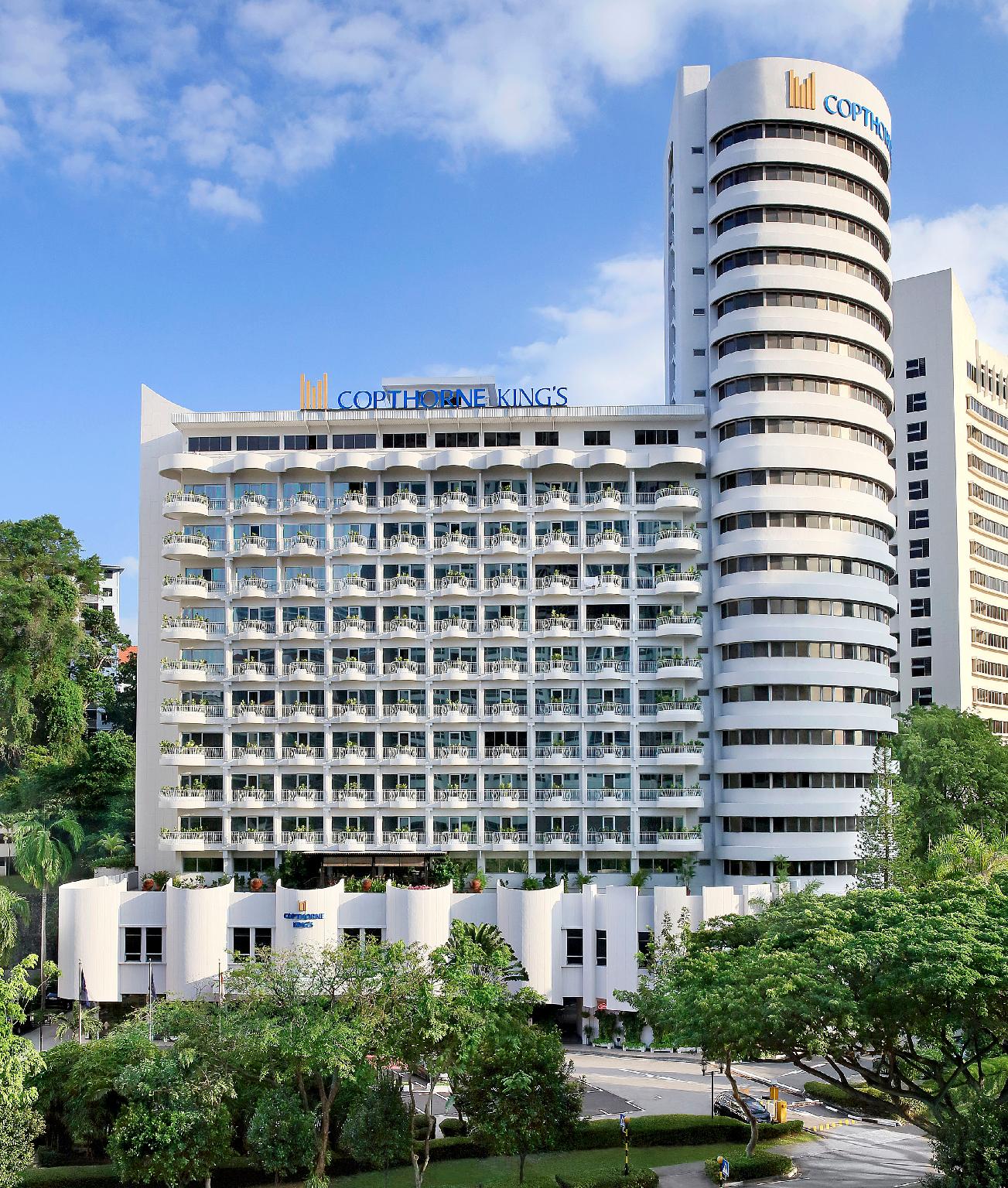 Copthorne King’s Hotel Singapore: A 4-Star Stay for Value-Seeking Budget Travelers