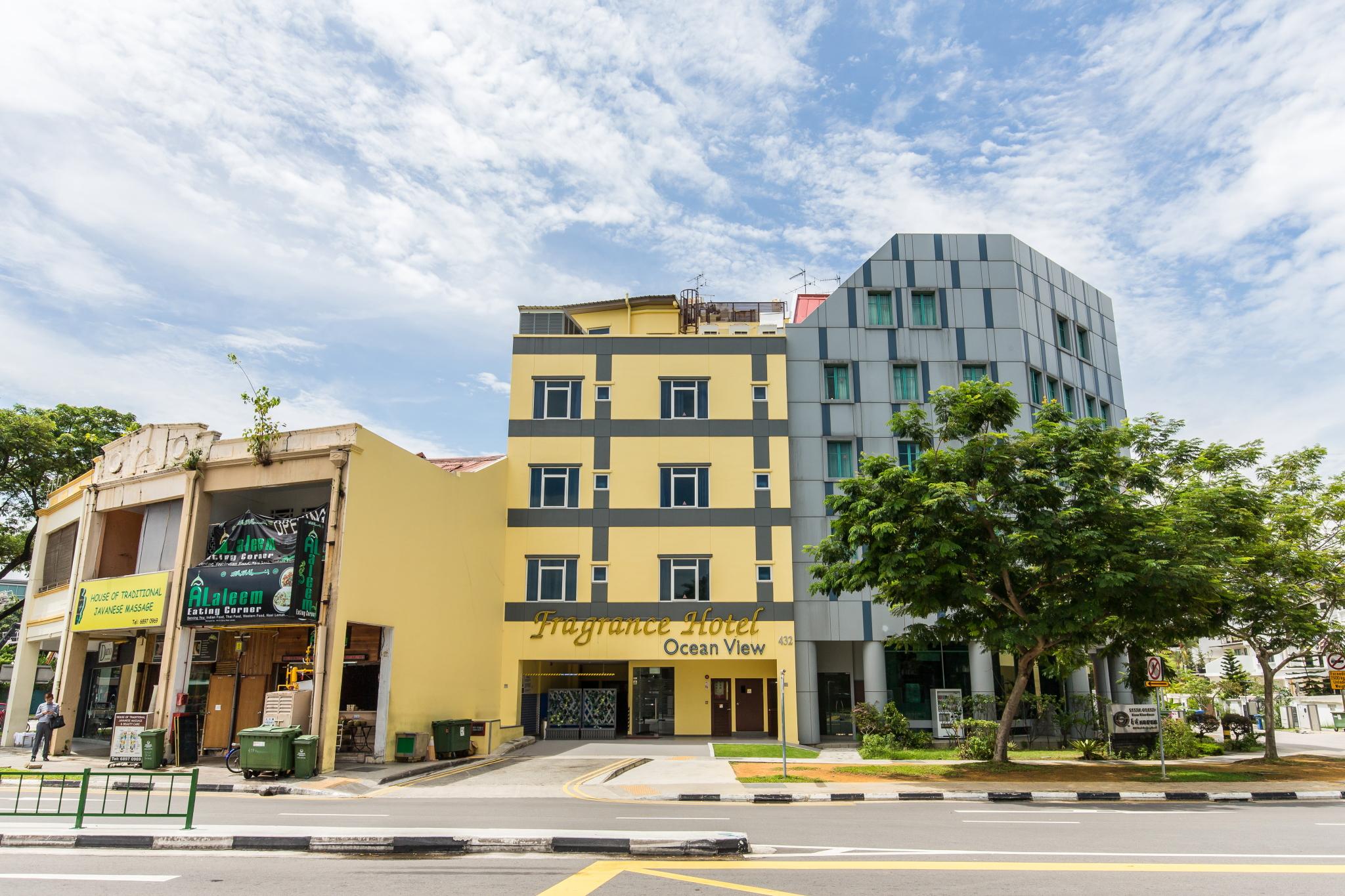 Fragrance Hotel - Ocean View hotel photo 4
