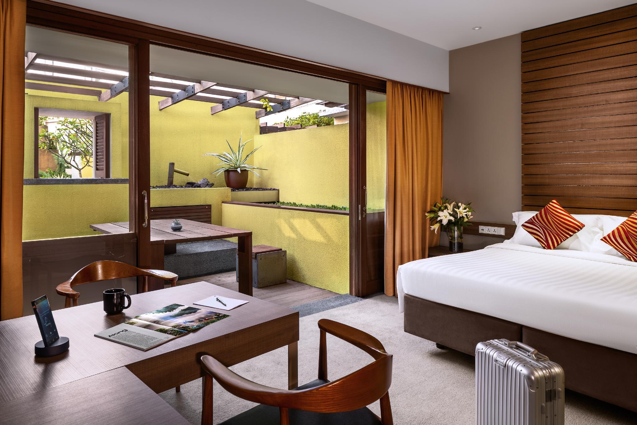 Furama RiverFront hotel photo 2