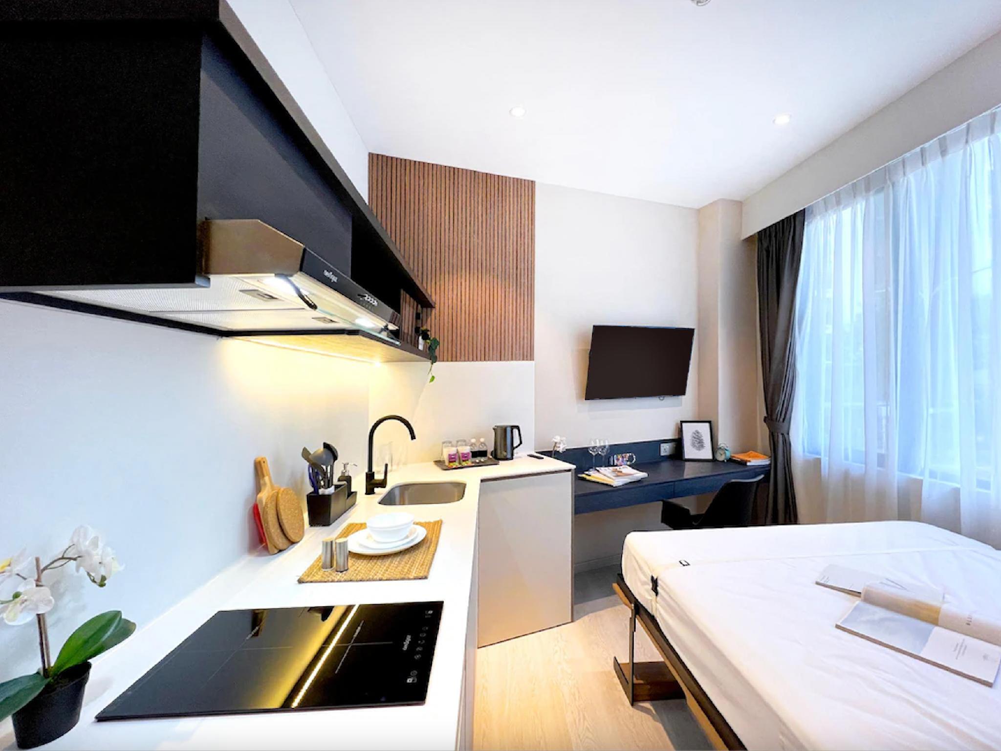 Habyt Studios at Novena Review: Affordable 3-Star Stay in Singapore