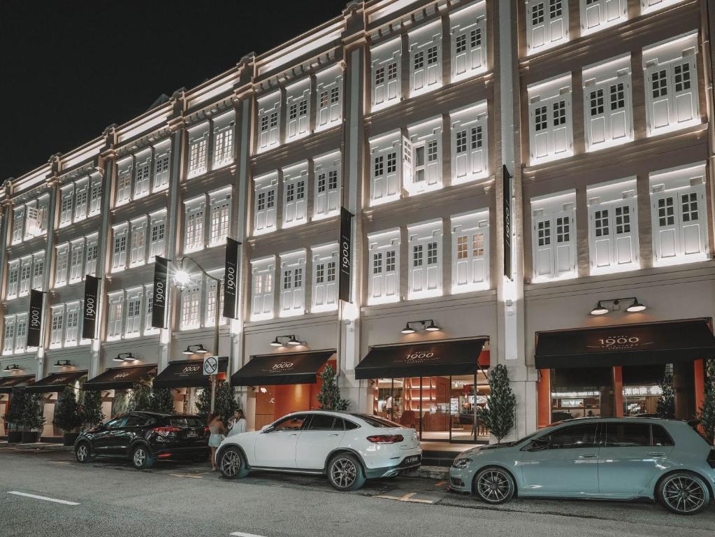 Hotel 1900 Express @ Chinatown Review: Modern Budget Stay in Singapore