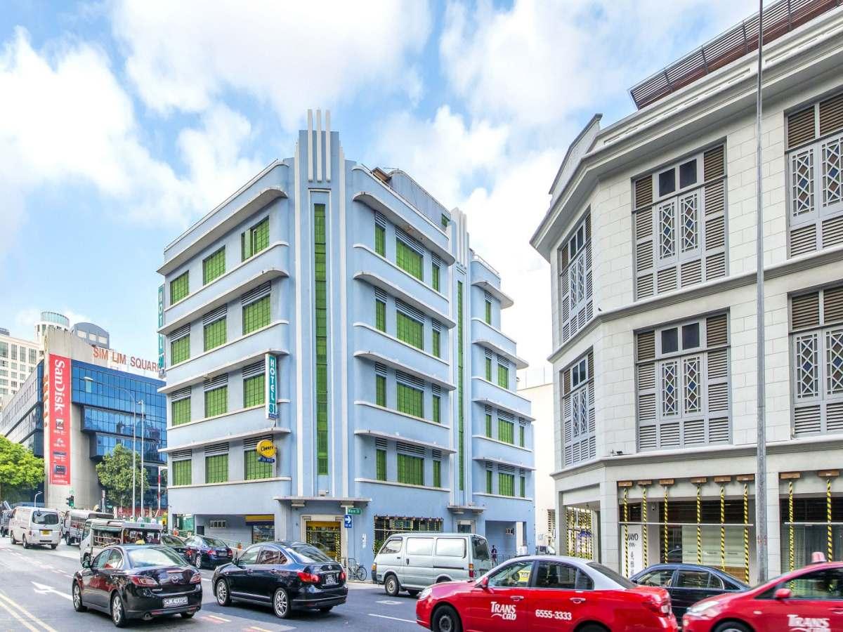 Hotel 81 Rochor Review: Affordable 2-Star Stay in Singapore