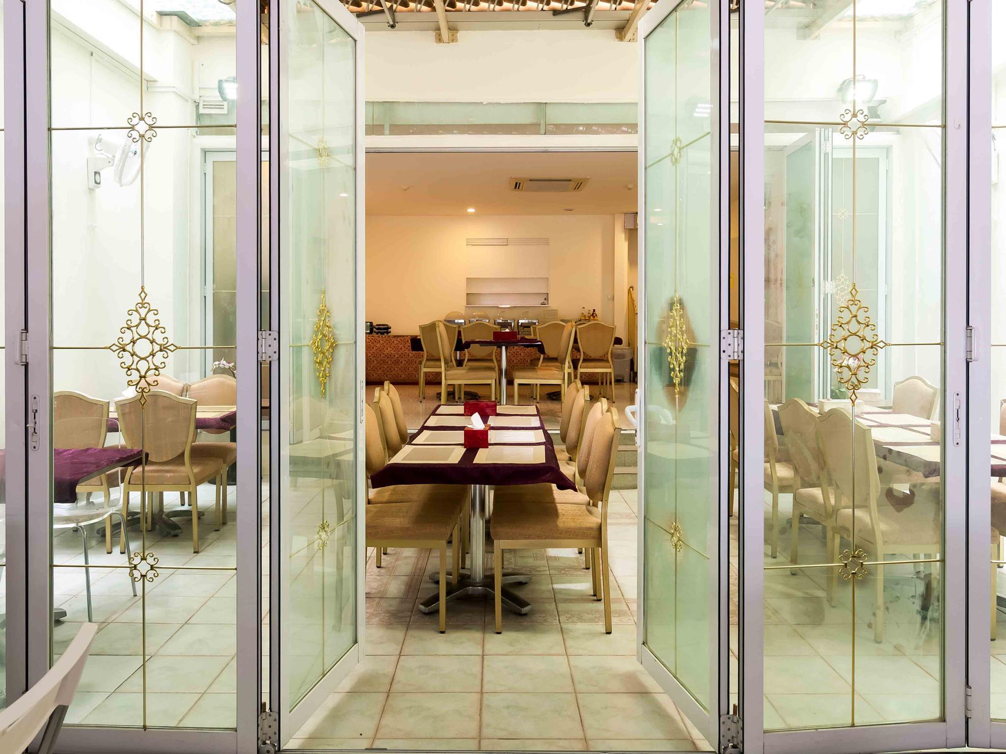 Jayleen Clarke Quay Hotel hotel photo 5