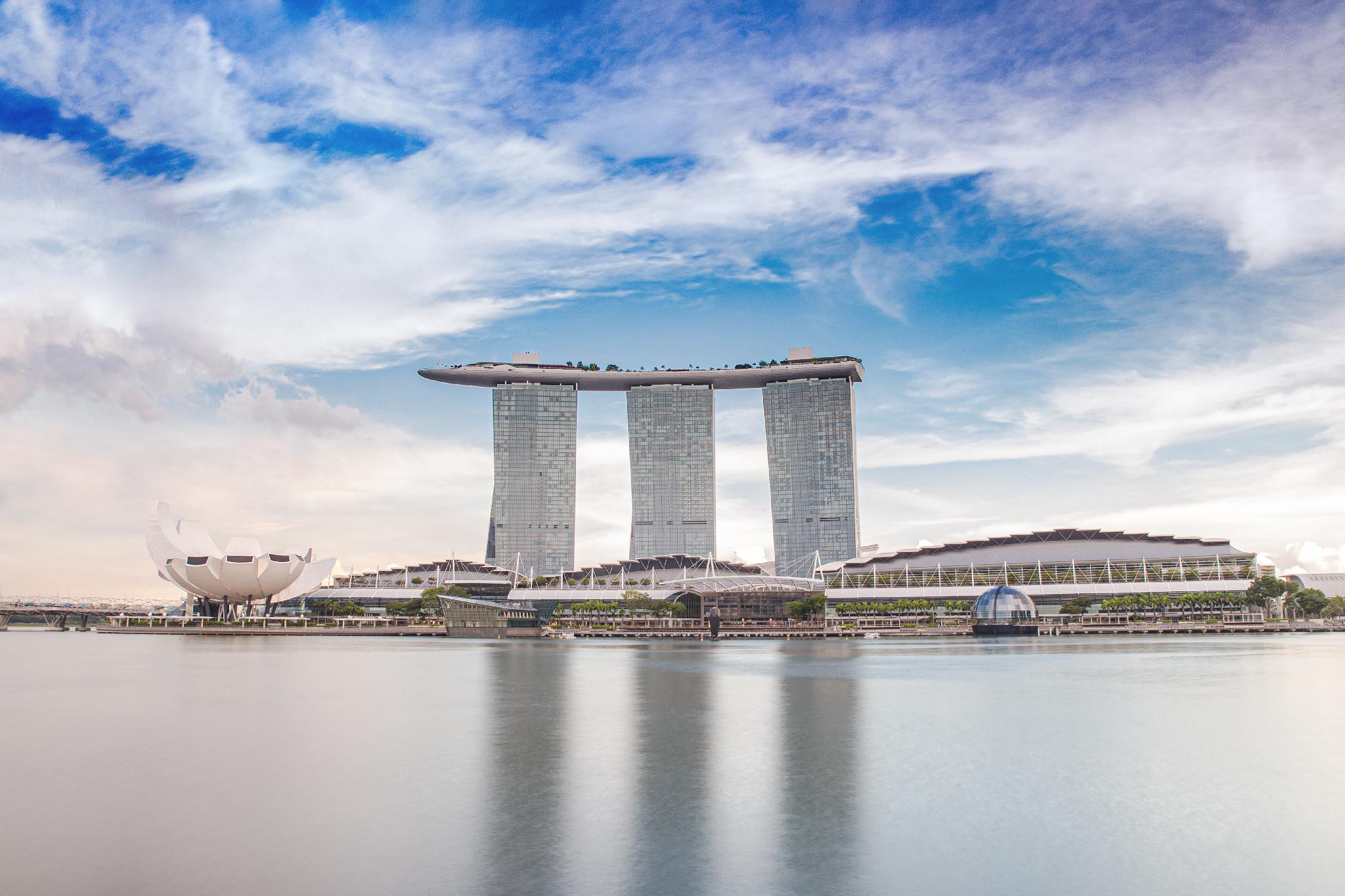 Marina Bay Sands Review: Luxury 5-Star Stay in Singapore, Singapore