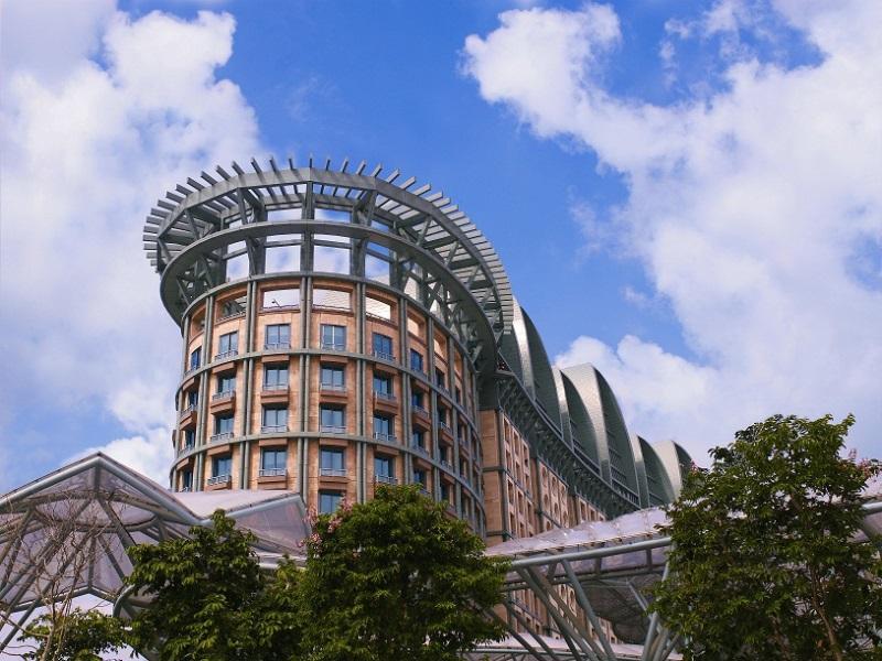 Resorts World Sentosa – Hotel Michael Review: 5-Star Resort Stay in Singapore