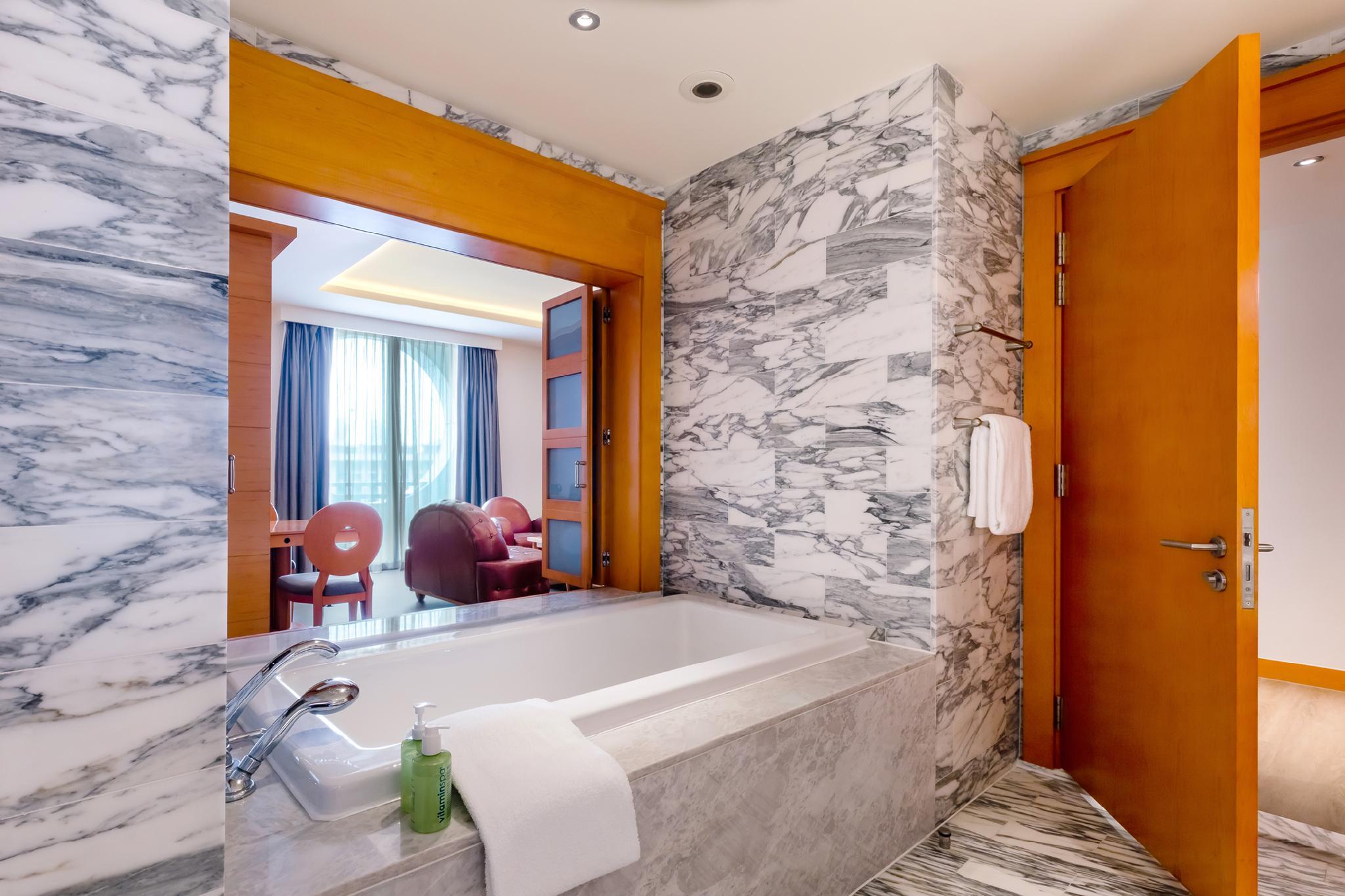 Resorts World Sentosa - Hotel Michael hotel photo 2